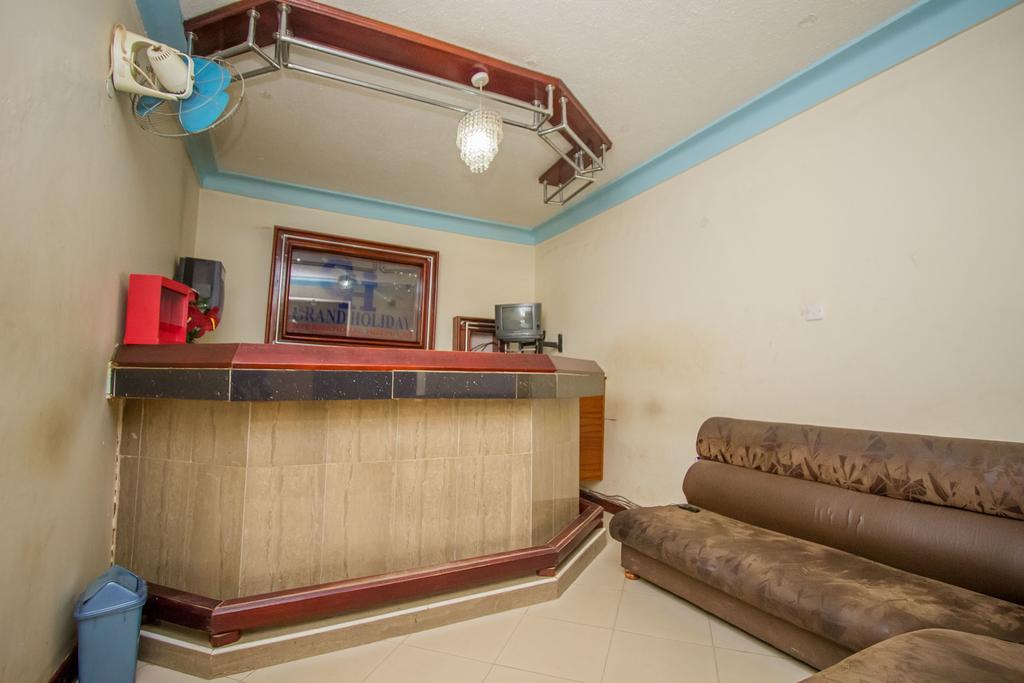 Grand Holiday International Hotel Mbarara Екстериор снимка